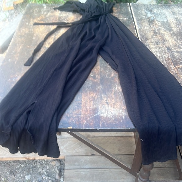 Kiwi & Punch romper/bodysuit lightweight Rayon sleeveless airy wide leg size M - Picture 3 of 10